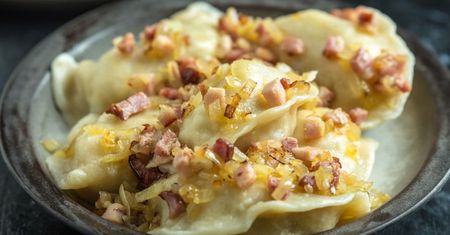 Pierogi drwala ulep z podwójnej porcji. Rodzina będzie prosić o dokładkę