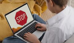 Serwis X z weryfikacją wieku w Wielkiej Brytanii. Zmiany dotknęły też Polskę