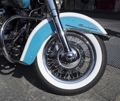 Kupujesz pierwszy motocykl? Nie zapomnij o crash padach lub gmolach