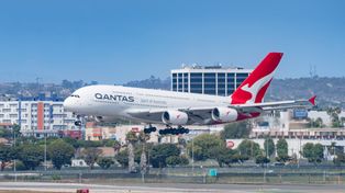 Airbus A380 przeleciał 27 tys. km. W jego skrzydle ktoś zostawił lampę
