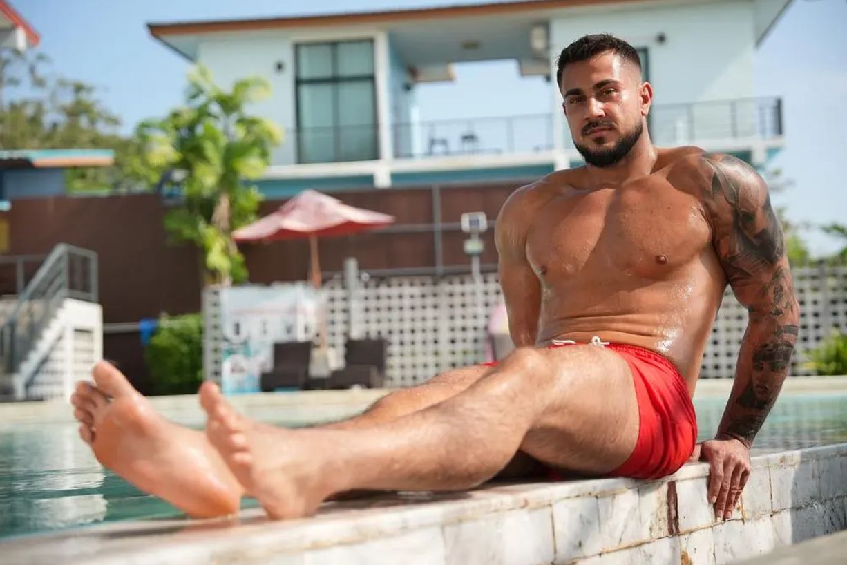 Nowy uczestnik "Hotelu Paradise", Bartek Wierzbicki