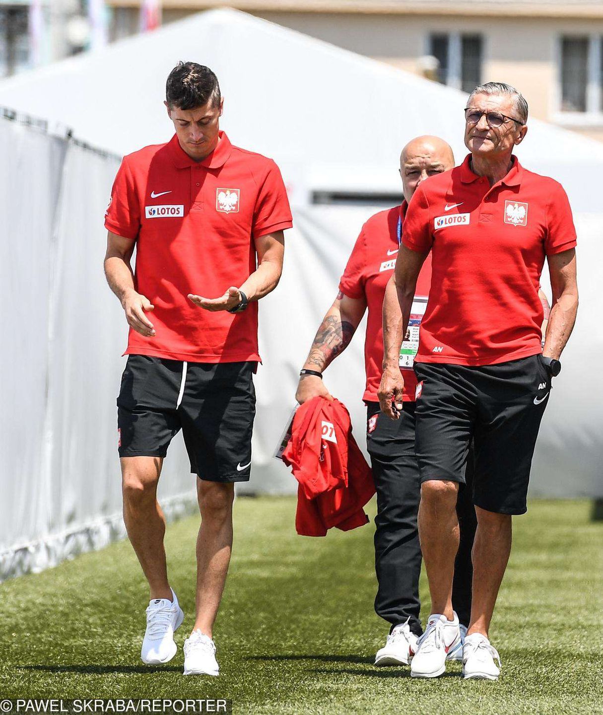 Robert Lewandowski i Adam Nawałka na konferencji prasowej