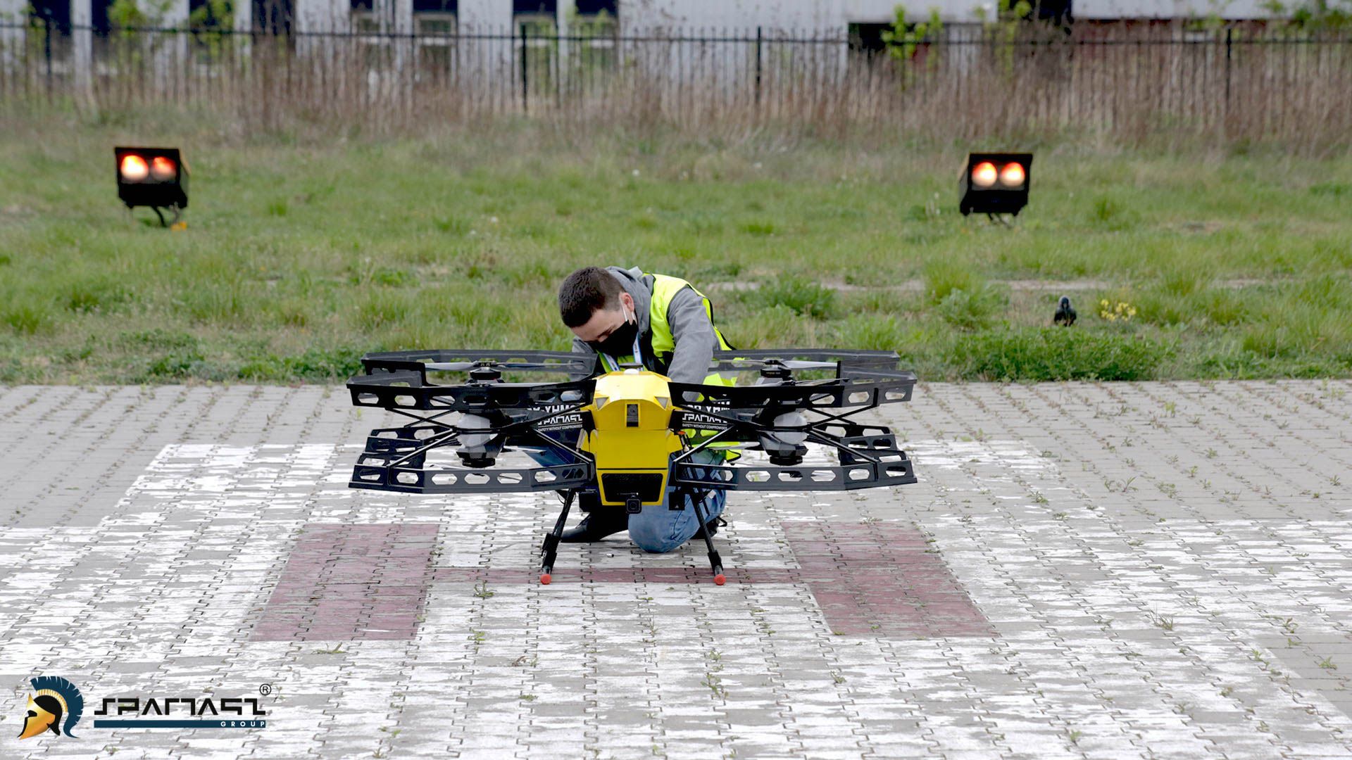 Dronowa rewolucja na polskim niebie. "Transport paczek możliwy jeszcze w tym roku" 3