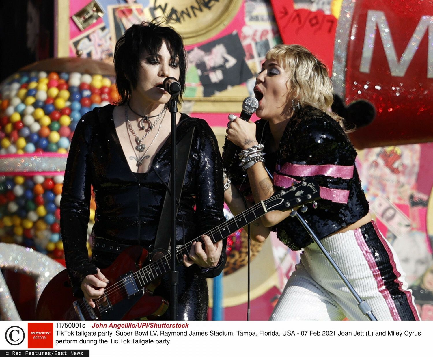 Miley Cyrus - Super Bowl 2021