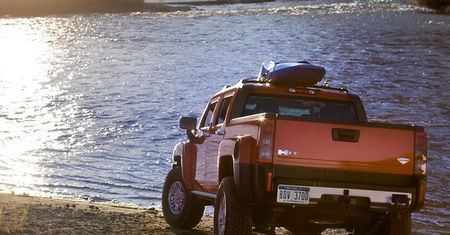 Łagodna bestia - Hummer H3T Alpha