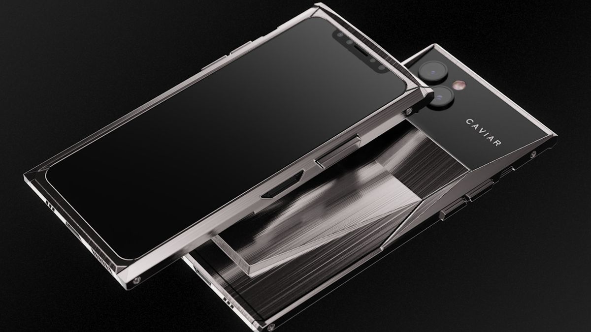 Caviar Cyberphone czyli iPhone 11 Pro jak Tesla Cybertruck. Luksusowa rosyjska edycja 1
