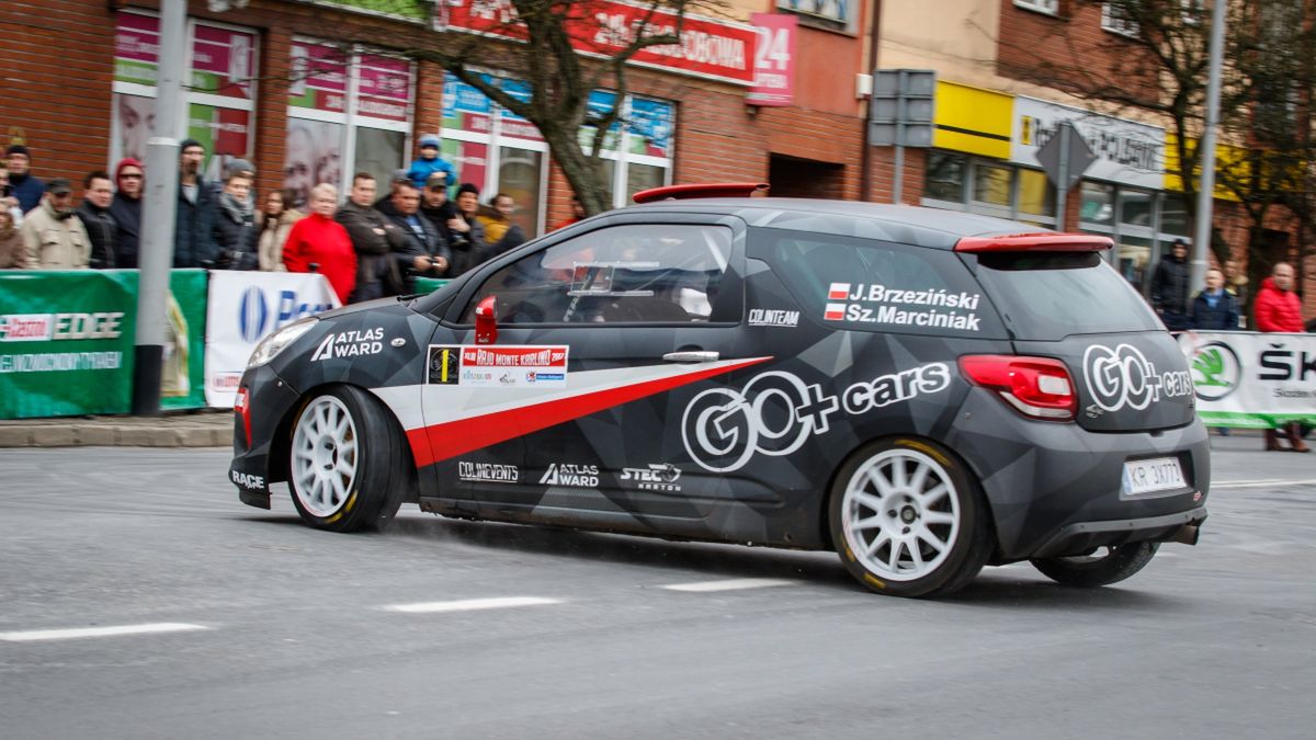 Materiały prasowe / Na zdjęciu samochód rajdowy Jakuba Brzezińskiego