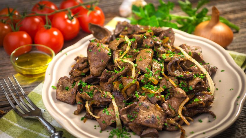 Duszona wątroba wieprzowa