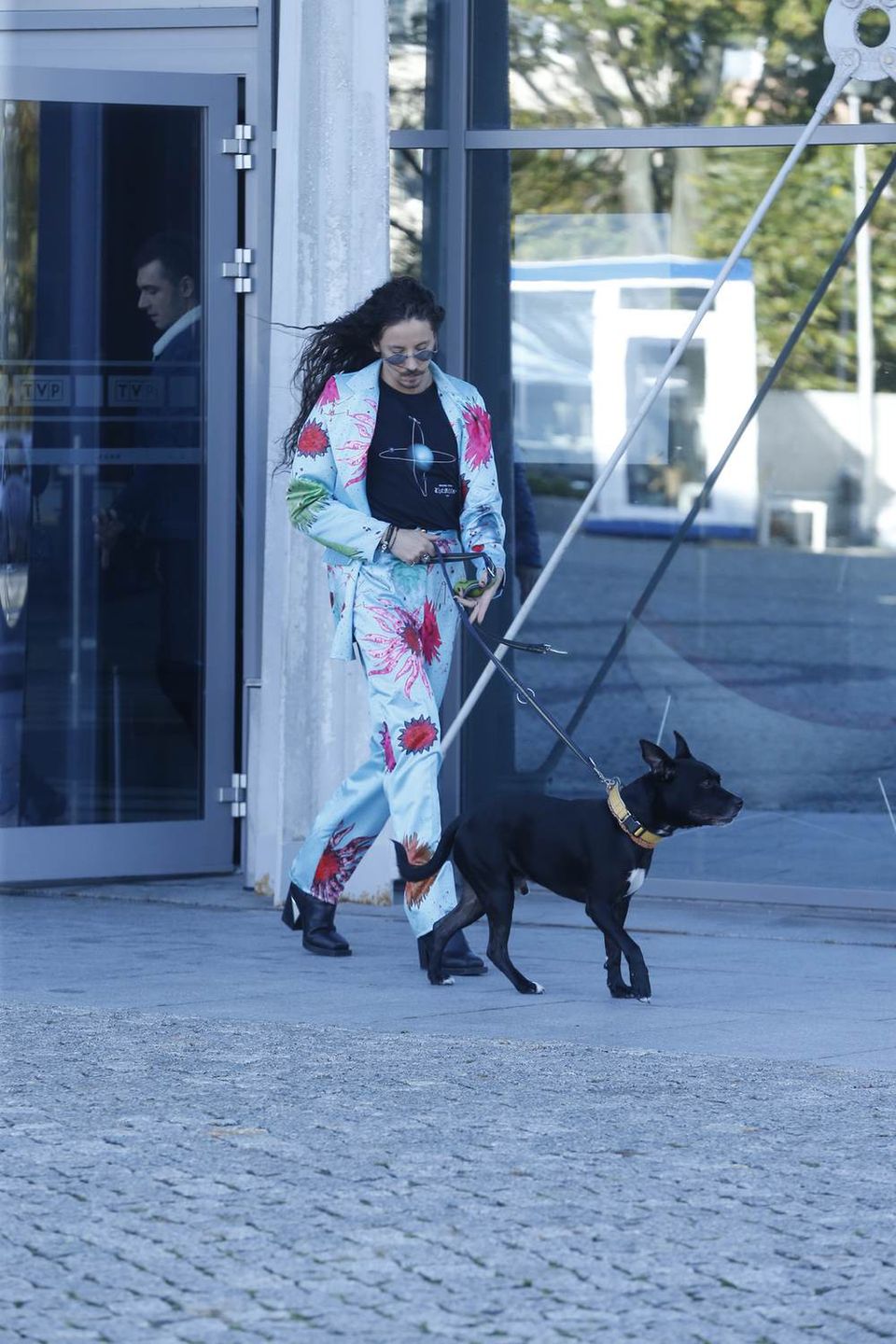 Michał Szpak z psem w Pytaniu na śniadanie