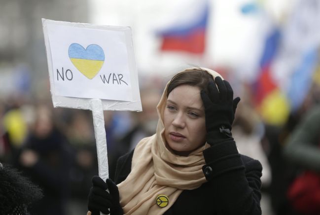 Konflikt na Ukrainie. Manifestacje w Moskwie: "Okupacja Krymu - hańbą Rosji"!