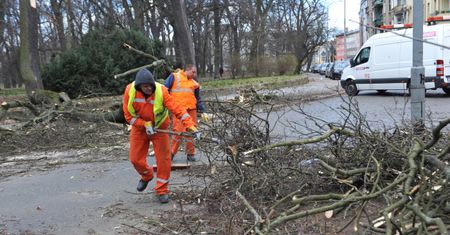 Wichury w Polsce. Kilkadziesiąt tysięcy ludzi bez prądu