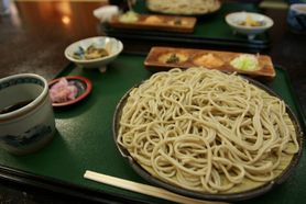 Ugotowany makaron japoński Soba