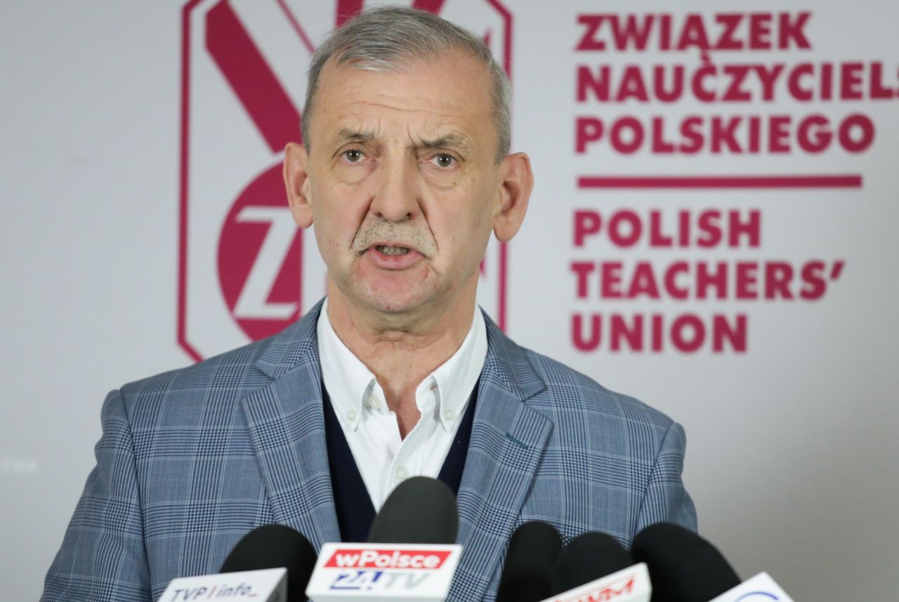 Nauczyciele wyjdą na ulicę. "Sytuacja wymaga radykalnych działań"