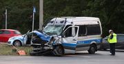 Kolizja z udziałem radiowozu w Warszawie. Czterech policjantów rannych