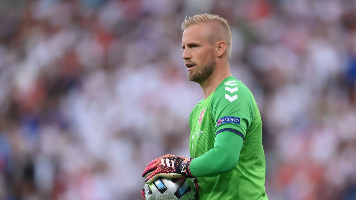 PAP/EPA / Laurence Griffiths / Na zdjęciu: Kasper Schmeichel