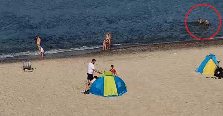 20 września, 13:22. Ujęcie z plaży w Sarbinowie