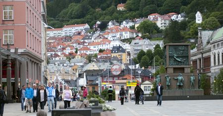 Prohibicja w Norwegii. Wojsko pomoże w szczepieniach