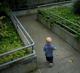 3-latek w piżamie błąkał się po ulicach Gdańska. Rodzice nie zauważyli, że zniknął