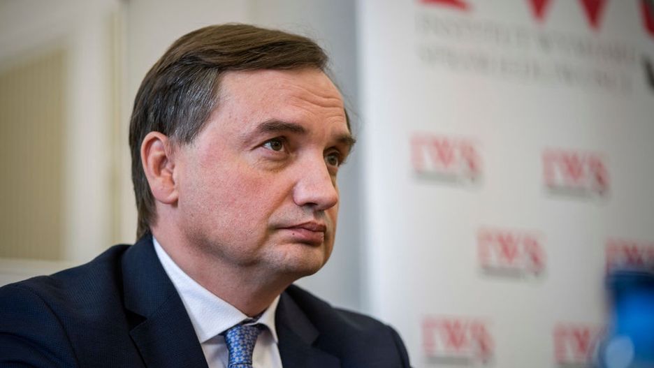 Zbigniew Ziobro chce delegalizacji KPP. Ruch komunistyczny odpowiada