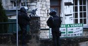 Zamach na "Charlie Hebdo". Antyterroryści szukają morderców, Paryż przypomina fortecę