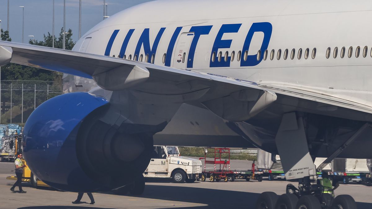 Boeing B777 passenger airplane of the US airline carrier UNITED spotted at Munich Airport, the Flughafen München MUC EDDM an international airport in Bavaria, Germany. The Boeing 777-200 ER is a wide body aircraft made for long haul and transatlantic flight with the registration tail number N786UA and is powered by 2x PW 4090 jet engines. United Airlines is a major airline in the United States with headquarters in Chicago, one of the largest in the world with a fleet of 1050 planes and member of Star Alliance aviation group. Munich, Germany on August 5, 2025 (Photo by Nicolas Economou/NurPhoto via Getty Images)