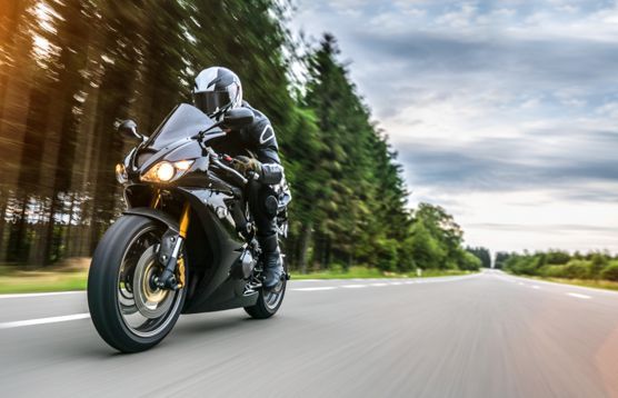 Ruszył sezon motocyklowy. Zadbaj o ubezpieczenie!
