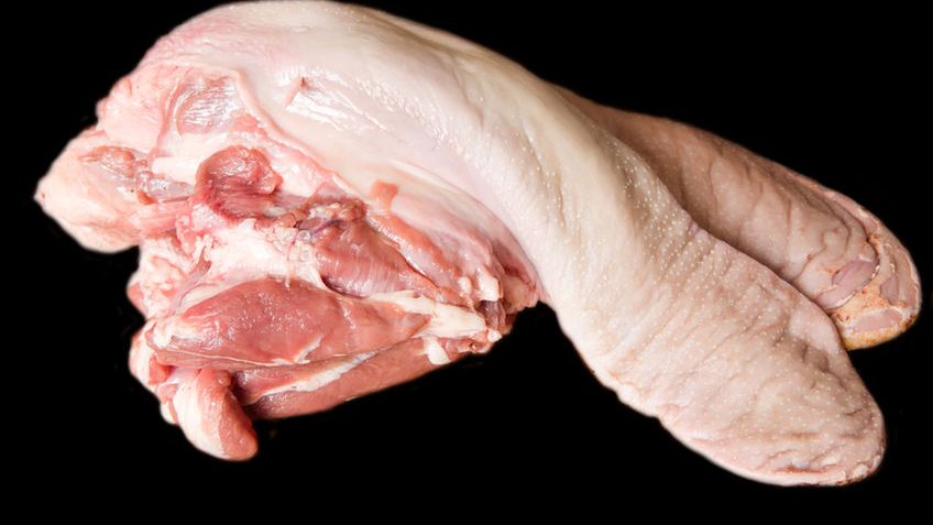 Surowy ozór wieprzowy