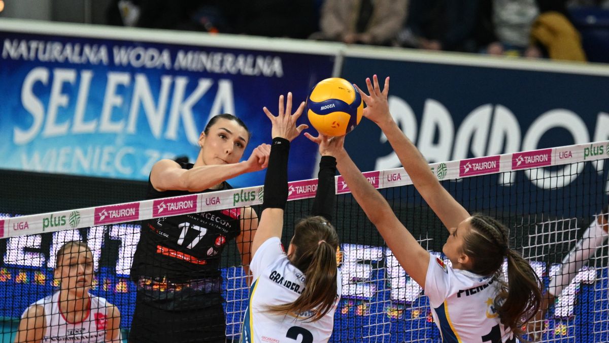 PAP / Marcin Bielecki / Mecz Tauron Ligi: Lotto Chemik Police - ŁKS Commercecon Łódź