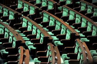 Ustawa dezubekizacyjna. Sejm zdecyduje o świadczeniach 32 tys. byłych funkcjonariuszy