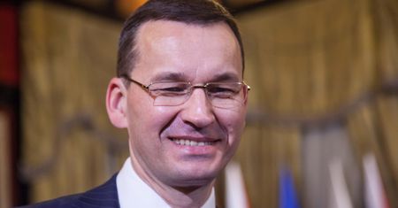 Tegoroczny rekord budżet zawdzięcza księgowym sztuczkom. Dochody z VAT wzrosły, ale mniej niż chwali się rząd