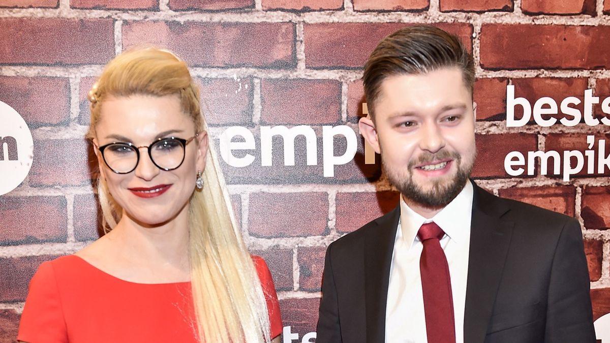 scena z: Katarzyna Bonda, Remigiusz Mróz, SK:, , fot. Kurnikowski/AKPABestsellery Empiku 2018, luty 2019, Katarzyna Bonda, Remigiusz Mróz