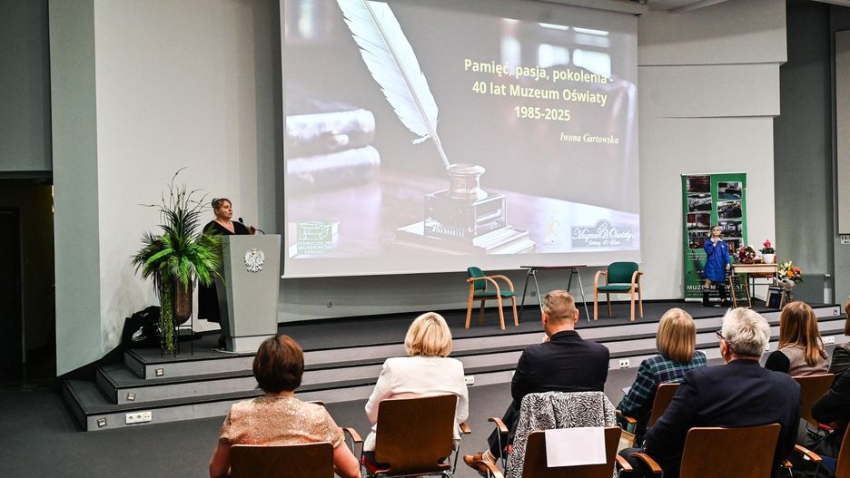 Muzeum Oświaty w Bydgoszczy obchodzi jubileusz 40-lecia istnienia. Z tej okazji w Kujawsko-Pomorskim Urzędzie Wojewódzkim odbyła się piękna gala. Była okazja do przypomnienia historii placówki i podziękowań.
