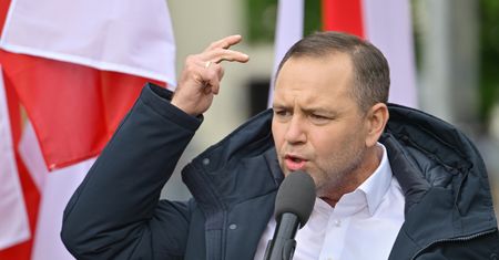 Kolejne wersje Nawrockiego. Właśnie przyznał, że okłamał notariusza [OPINIA]
