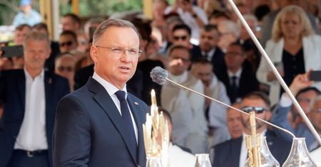 Prezydent przemówił na Jasnej Górze. Uderzył w plany rządu