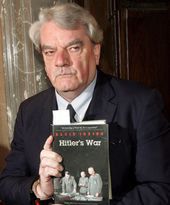 Kłamca oświęcimski nie może oprowadzać po muzeum Auschwitz