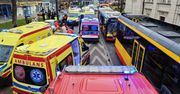 Warszawa: Poranny wypadek tramwajów i autobusu sparaliżował pół miasta