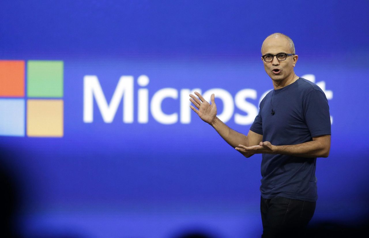 Satya Nadella: skupienie się na pecetach było największym błędem Microsoftu