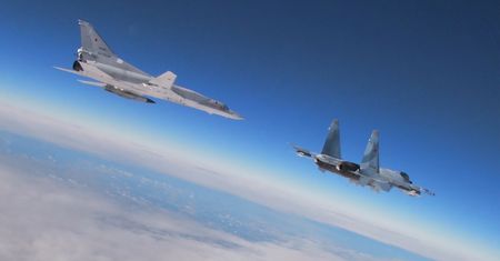Atak za kołem podbiegunowym. Rosyjski bombowiec zniszczony