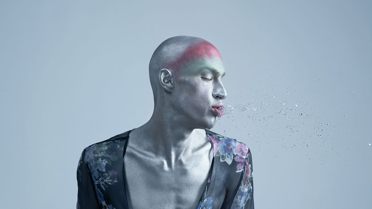 Jan Kriwol atakuje z nową energią w projekcie "Langusta Lips" 1