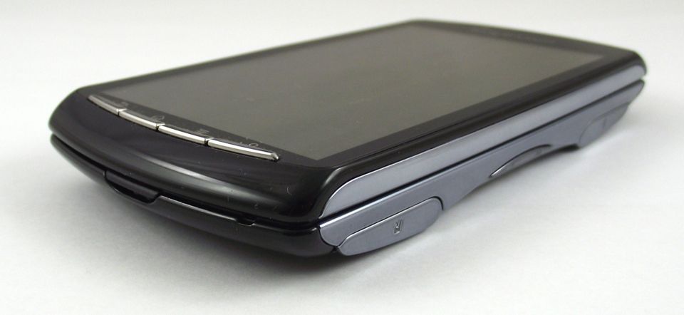 Sony Ericsson Xperia PLAY to nie Sony PSP... 1