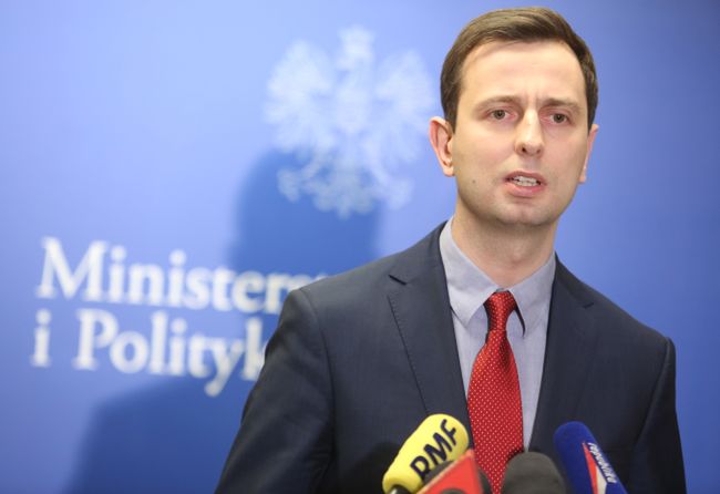 Minister pracy spotkał się z protestującymi