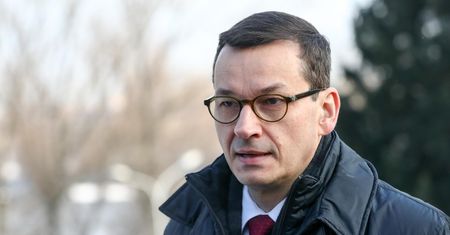 Morawiecki odpowiada na zarzuty ws. uchodźców. "Polska była najbardziej hojnym państwem"