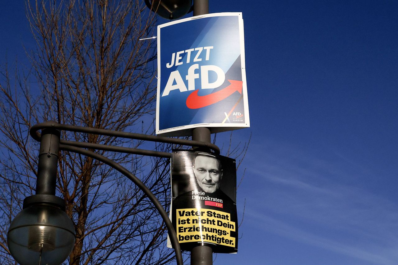 Niemcy za skrajną prawicą. AfD z najlepszym wynikiem od roku