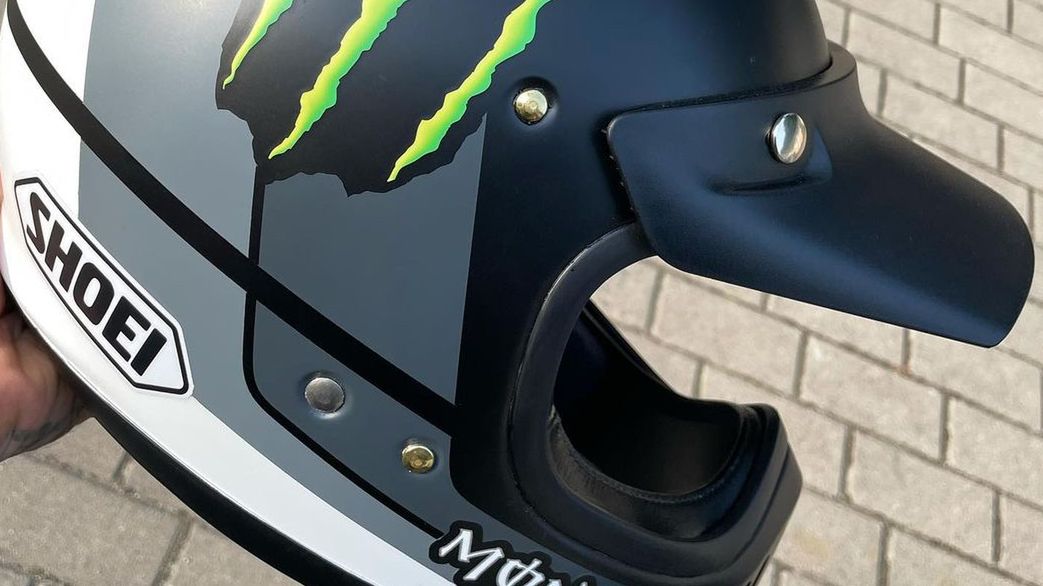 Instagram / taiwoffinden / Na zdjęciu: kask Taia Woffindena