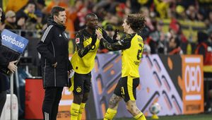 Gwiazda Borussii mecz z Bayernem zaczęła na ławce. Oto powód