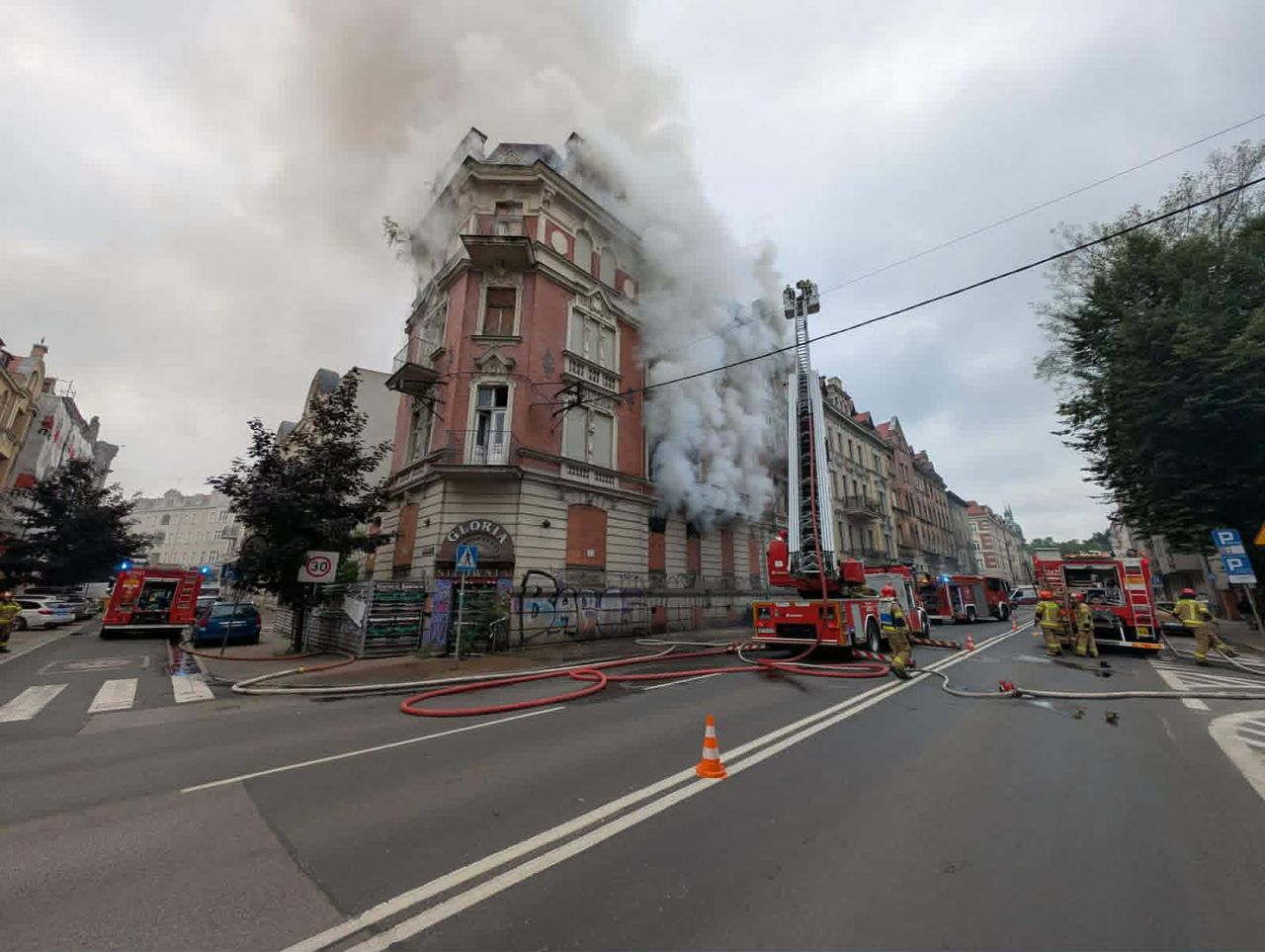 Pożar kamienicy w Katowicach. Tuż obok zginęła rodzina Kmiecików