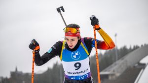 Trudne przygotowania czołowej biathlonistki. Zamiast trenować, robiła na drutach skarpetki