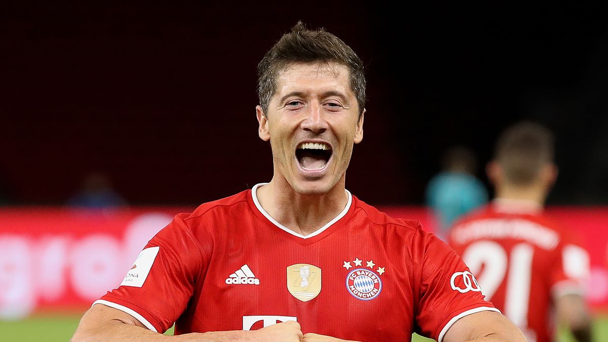 BERLIN, GERMANY - JULY 04: Robert Lewandowski of FC Bayern Muenchen celebrates after scoring his team's fourth goal during the DFB Cup final match between Bayer 04 Leverkusen and FC Bayern Muenchen at Olympiastadion on July 04, 2020 in Berlin, Germany. (Photo by Alexander Hassenstein/Getty Images)