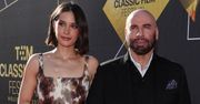 John Travolta zabrał na czerwony dywan 24-letnią CÓRKĘ. Celebrowali 30-lecie "Pulp Fiction". Podobna do ojca? (ZDJĘCIA)