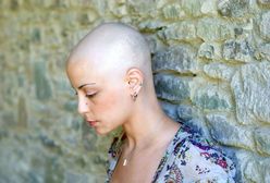 Dokumentowała walkę z rakiem. Przez prawie dwa lata codziennie robiła sobie zdjęcie